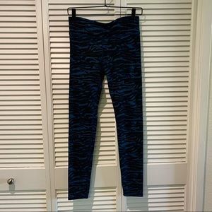 Fabletics Blue/ Black Tiger Stripe Legging